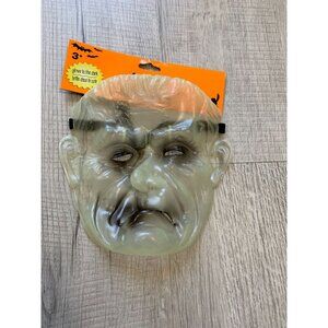 New Glow In Dark Mask One Size MOnster Plastic New Scary Halloween